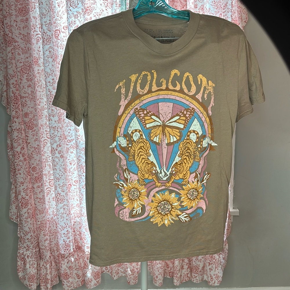 Brown Womens Volcom Tshirt Tigers Butterfly's Small LN